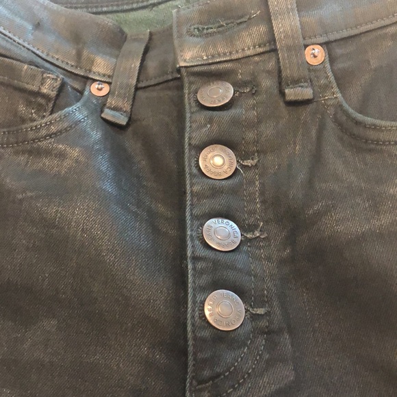 Veronica Beard Carolyn coated denim jeans. - Picture 5 of 5